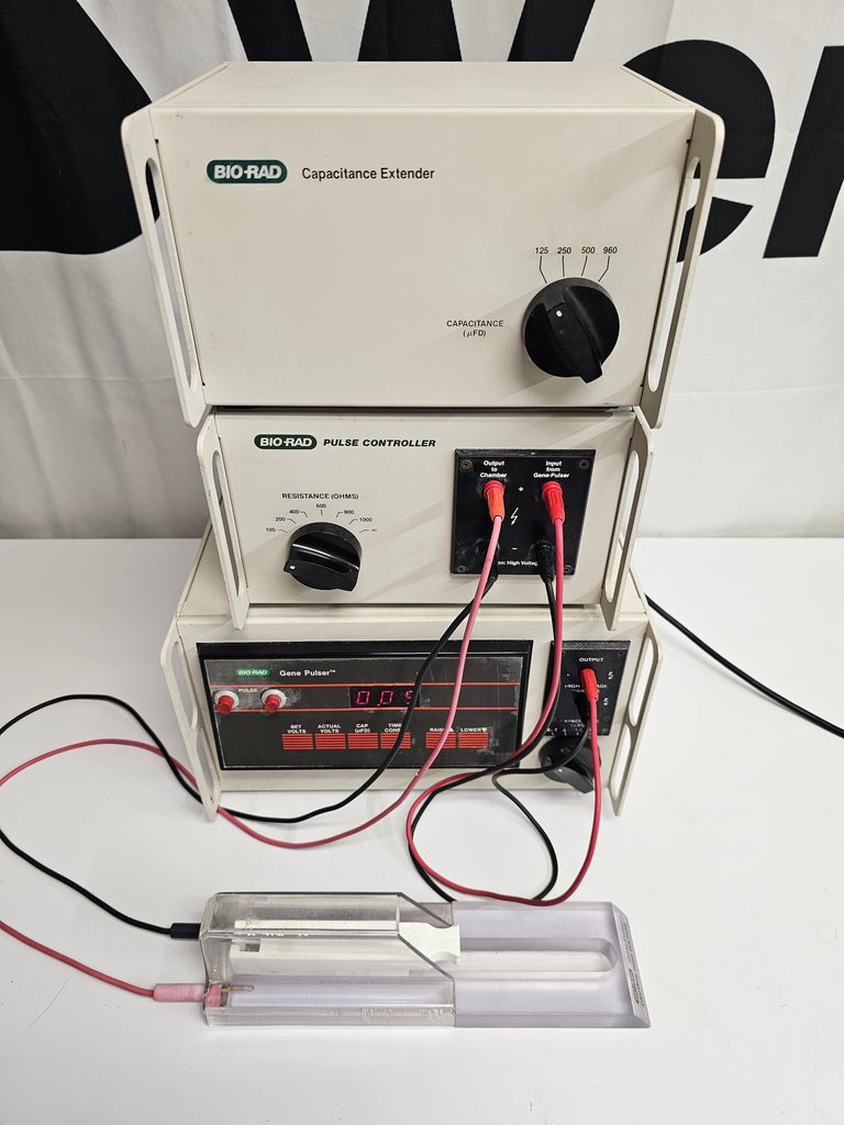 Bio-Rad Gene Pulser, Capacitance Extender, Pulse Controller, Shocking chamber