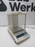 AND Weighing GF-4000 Analytical Balance, 4100g Capacity e=0.1g d=0.01g