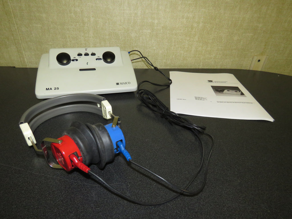 Maico MA-25 Portable Screening Audiometer w/ Headphones & Operation Manual