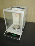 Mettler Toledo AE100 Analytical Lab Benchtop Scale - Weight Verified AE100S