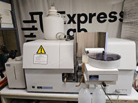 Perkin Elmer AAnalyst 800 Atomic Absorption Spectrometer