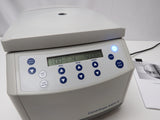 Eppendorf 5424R Refrigerated Benchtop Centrifuge w/FA-45-24-11 Rotor 120V