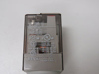 Allen Bradley 700-HA32A1 SER-D 10A RELAY and Base 700-HN100 with retainer clip