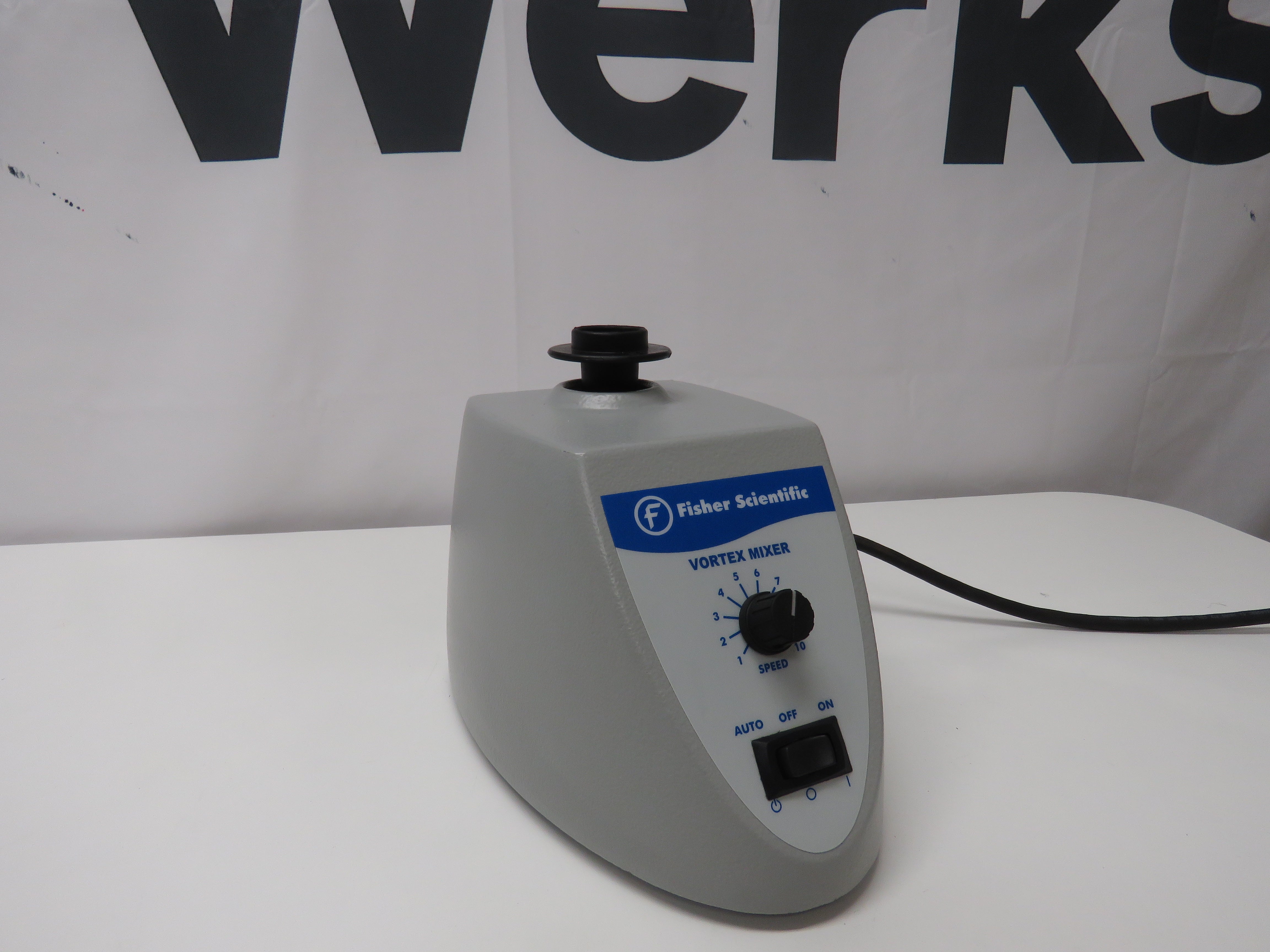 Vortexxer Fisher Scientific Vortex Mixer / Mini Vortexer 02215365 #2 - Video ...