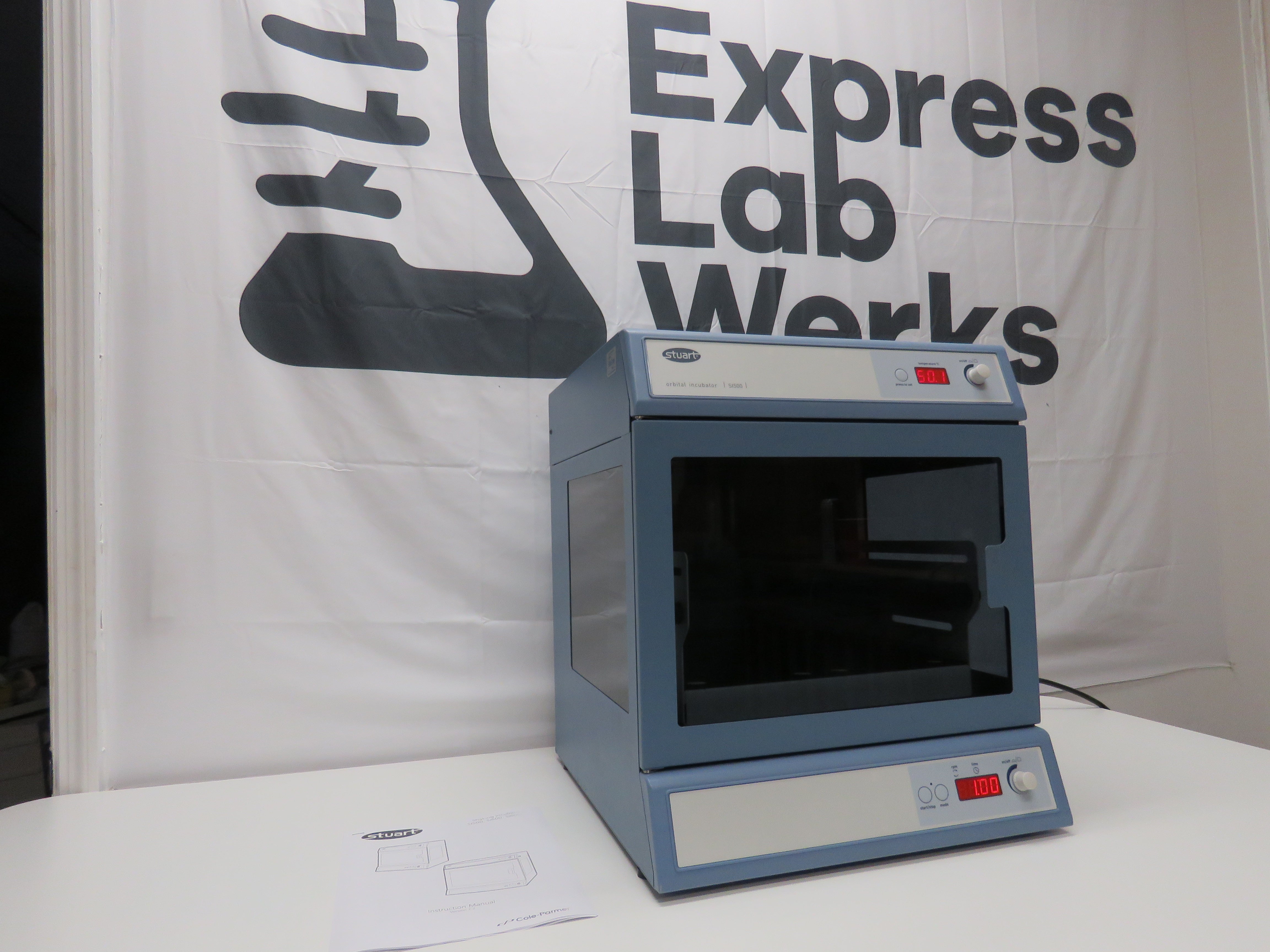 STUART SI-500 Laboratory Benchtop Incubator Orbital Shaker 120V - Exce ...