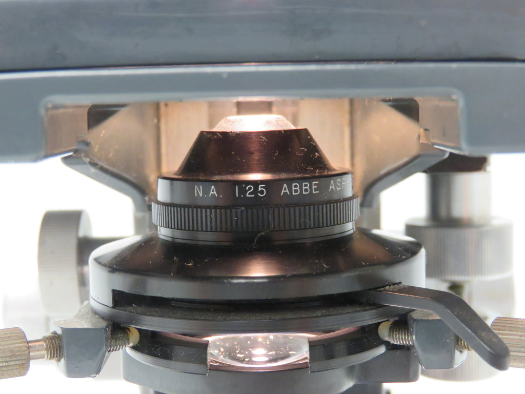 AO American Optical 110 1.25x Microscope w/ 100x 40x 10x 4x Ob