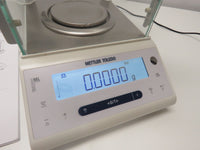 Mettler Toledo NewClassic MF ML204 /03 Analytical Balance  220 g x 0.1 mg - Weight Verified
