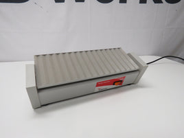 Benchmark Scientific M2100 TubeRocker Mini Compact Rocker w/ Grooved Mat 115V - Video!