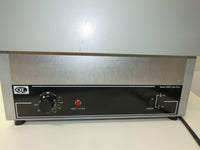 Quincy Labs 40GC Gravity Convection Oven 3CuFt, 40°F To 450°F, 120VAC 12.5A