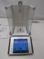 Mettler Toledo XP205 Analytical Balance Scale - Weight Verified - Excellent Condition