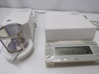 Mettler Toledo UMT2 2.1g d=0.1 ug Micro Balance Laboratory Benchtop Scale - Fully Tested!