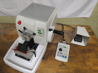 2007 Leica RM2255 Fully Automated Rotary Microtome w Remote control & Foot Pedal