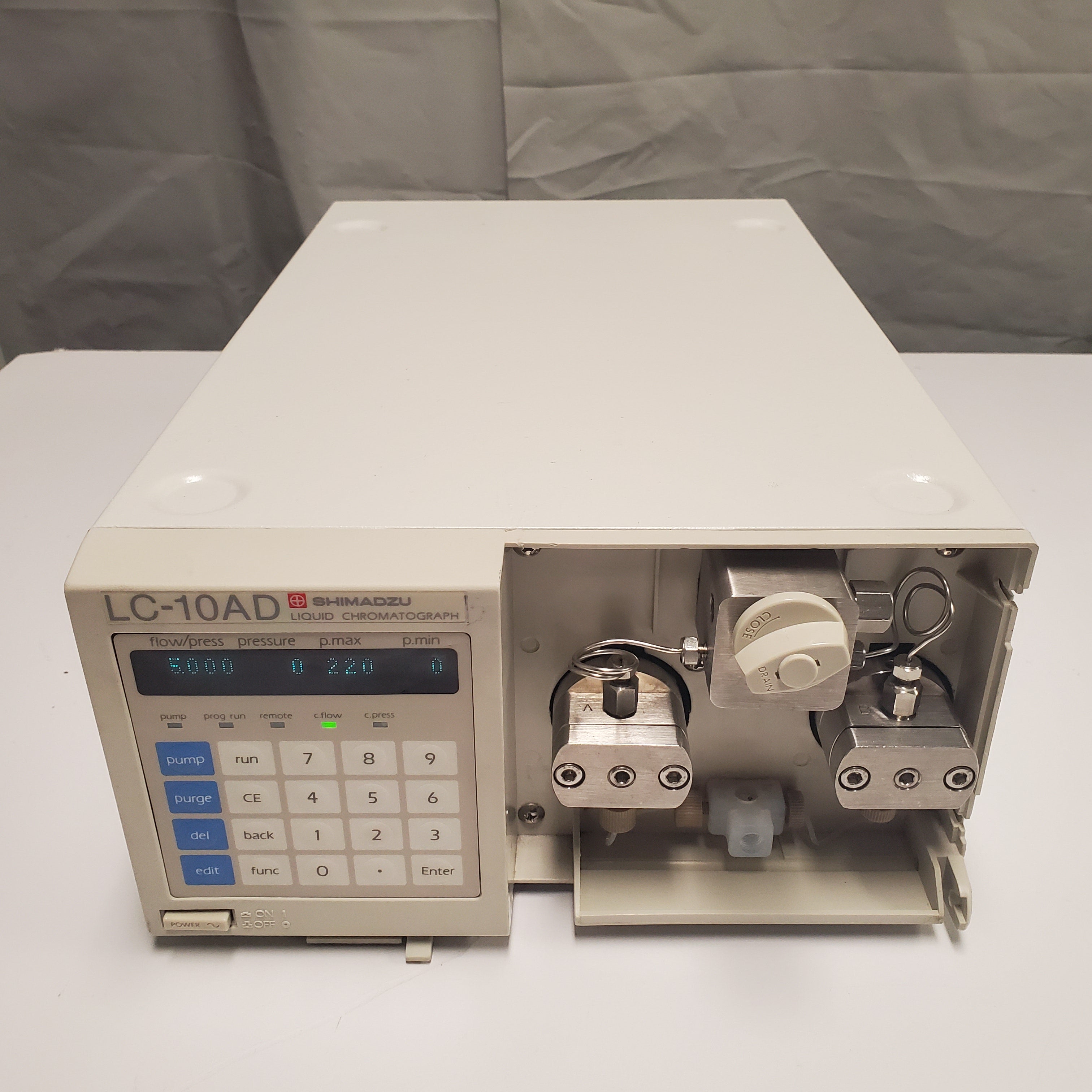 Shimadzu LC-10AD HPLC Pump, flow tested, works great | Express Lab ...
