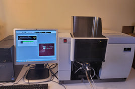 Perkin Elmer AAnalyst 400 Atomic Absorption Spectrometer