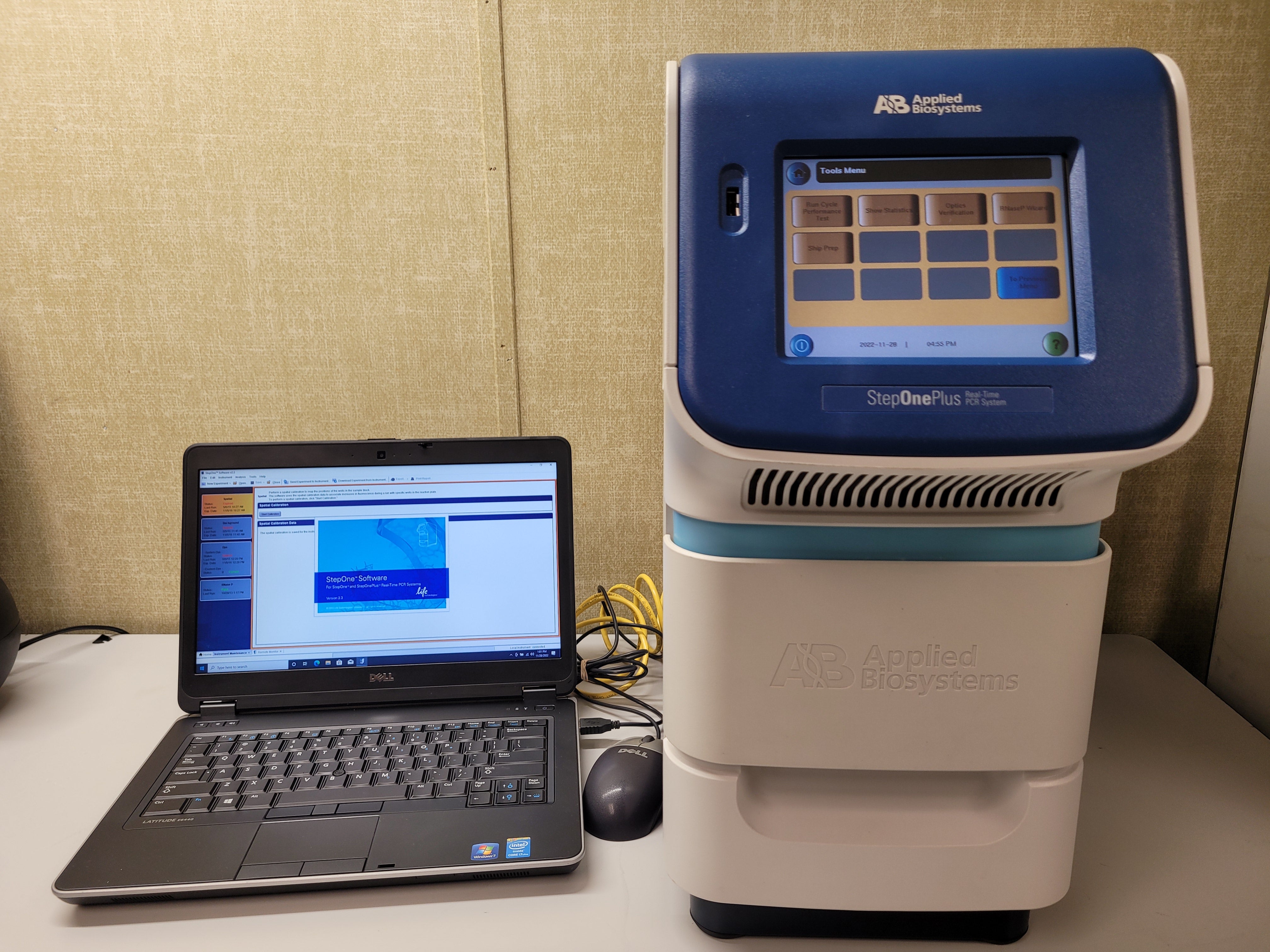 Steponeplus 2012 ABI StepOnePlus Real Time PCR System with Step One Plus Control L ...