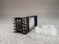 Omron E5CK-AA1-500 Digital Temperature Controller with Panel Retainer Mount