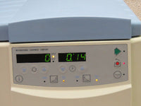 IEC MicroMax Benchtop Centrifuge w/ 851 Rotor spins up to 14000 RPM