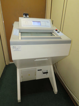 Microm HM550 OMVP cryostat loaded with options