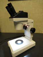 Leica ZOOM 2000 Model Z45V Stereo Inspection Microscope - Good Bulbs, Manual, Nice!