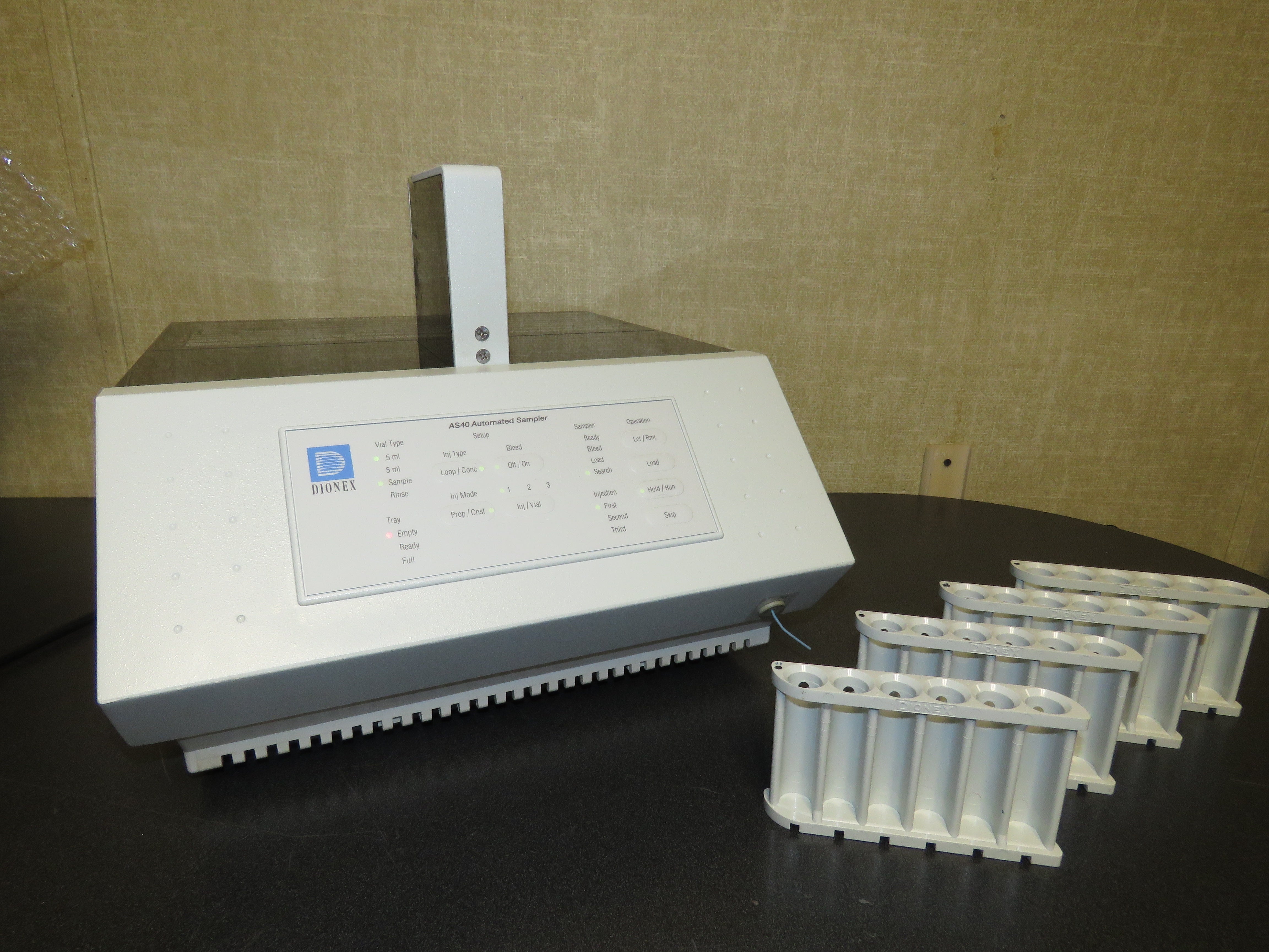Dionex AS40 Automated Sampler Ion Chromatography Autosampler - Nice Sh ...