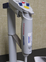 Eppendorf Research Pro Single Channel 5-100uL Electronic Pipette w/ Charger, New Battery & Manual!