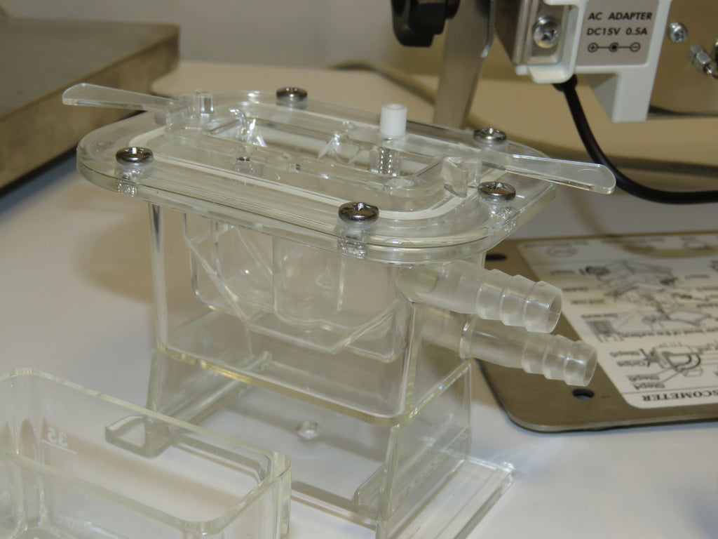 A&D SV-10A VIBRO Tuning Fork Viscometer 0.3 to 10,000 cp Hard Case, St ...