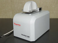 Thermo NanoDrop ND-2000 UV/Vis Spectrophotometer w/ power supply & USB cable
