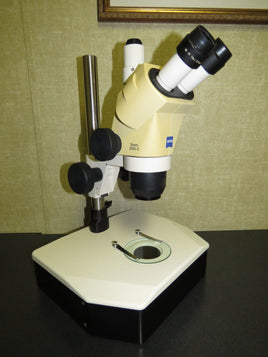 Zeiss Stemi 2000C Stereo Microscope with TLB3000 Transmitted Light Base