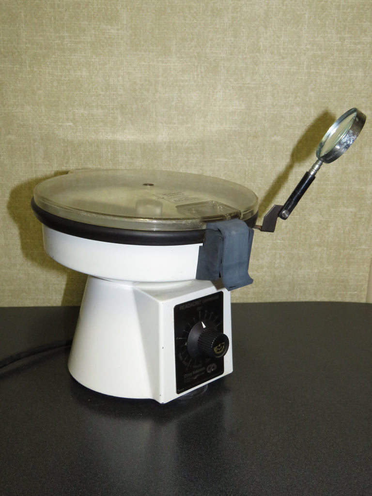Clay Adams READACRIT 0591 Benchtop Centrifuge with Rotor / Magnifying Glass