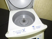 Eppendorf 5424 Benchtop Centrifuge w/FA-45-24-11 Rotor, 15000 RPM, 120V